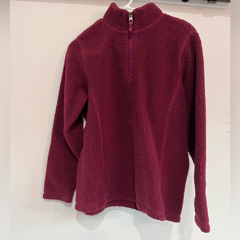 Womens size small maroon Sherpa Land’s End quarter zip
